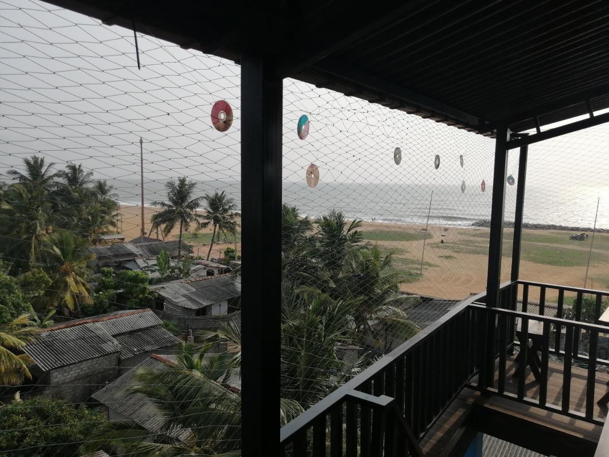 Le Petit Hotel & Restaurant Negombo Exterior foto